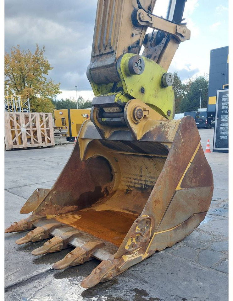 Pásové rýpadlo CAT 352: obrázek 16