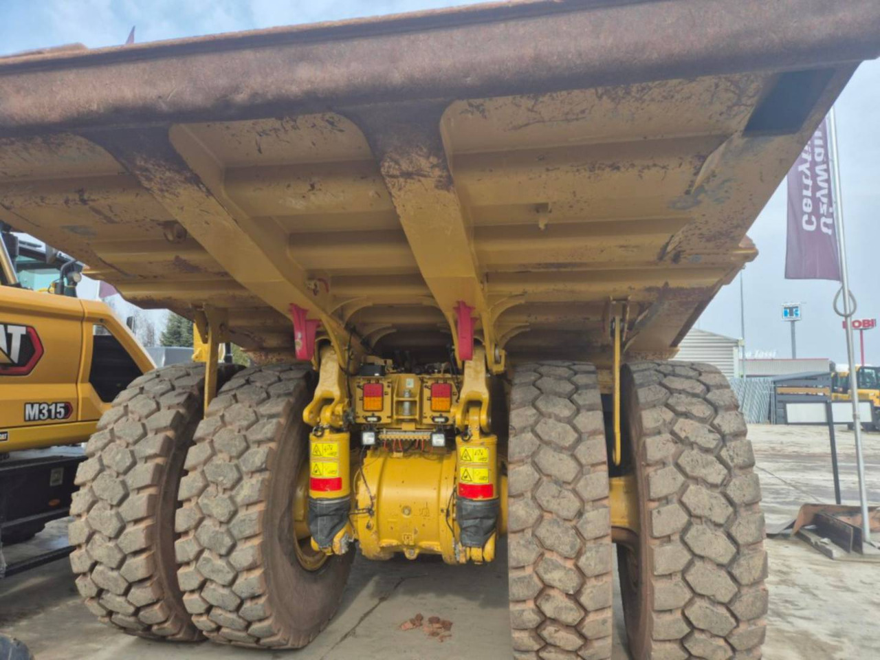 CAT 772G - Pevný dempr: obrázek 4 CAT 772G - Pevný dempr: obrázek 4