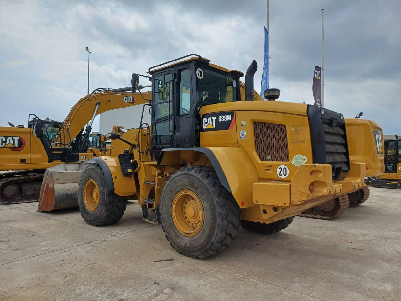 CAT 938M - Kolový nakladač: obrázek 4 CAT 938M - Kolový nakladač: obrázek 4