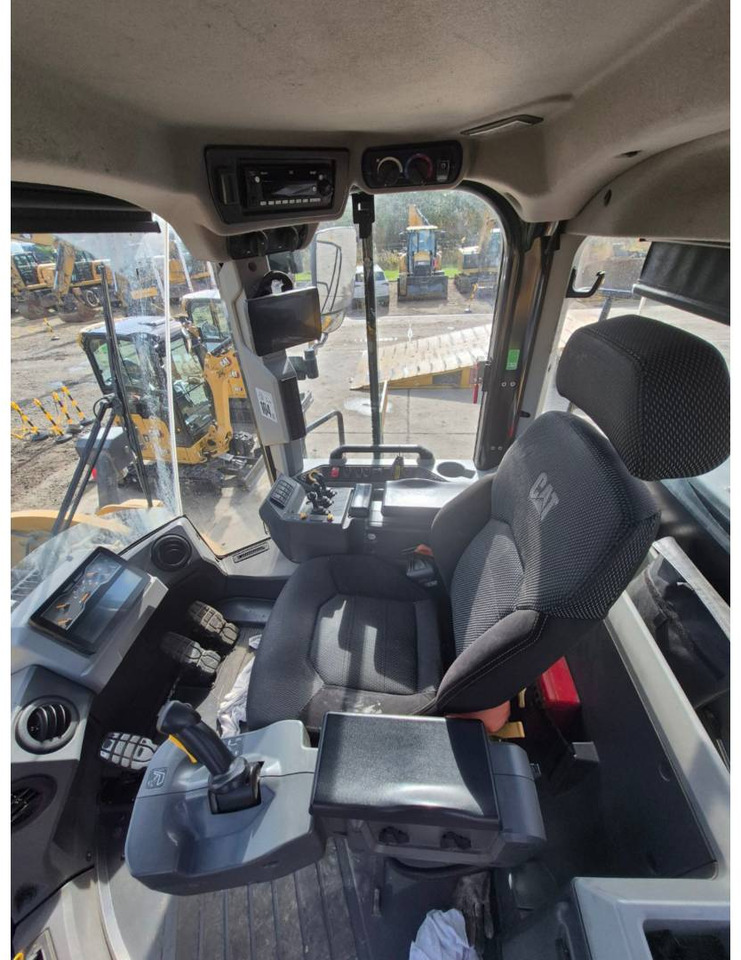 CAT 950 - Kolový nakladač: obrázek 5 CAT 950 - Kolový nakladač: obrázek 5