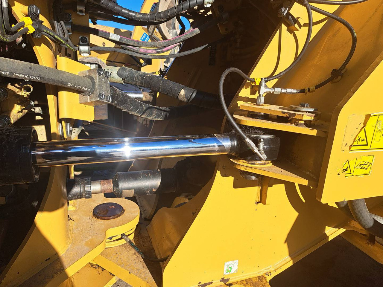 CAT 972 leasing CAT 972: obrázek 21