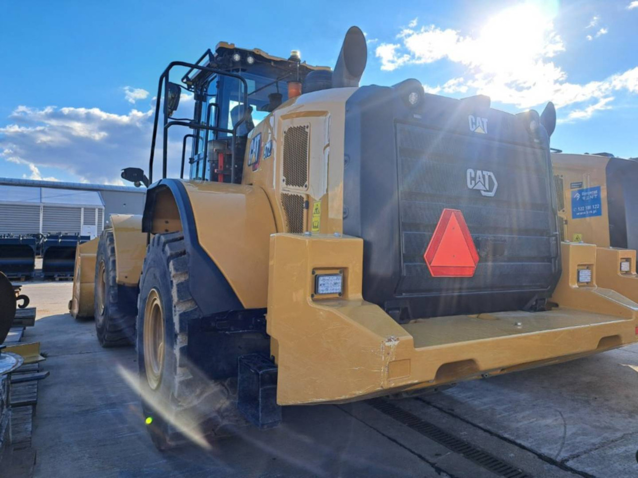 CAT 972 - Kolový nakladač: obrázek 4 CAT 972 - Kolový nakladač: obrázek 4