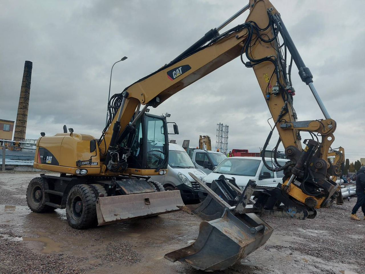 CAT M313D - Kolesové rýpadlo: obrázek 2 CAT M313D - Kolesové rýpadlo: obrázek 2