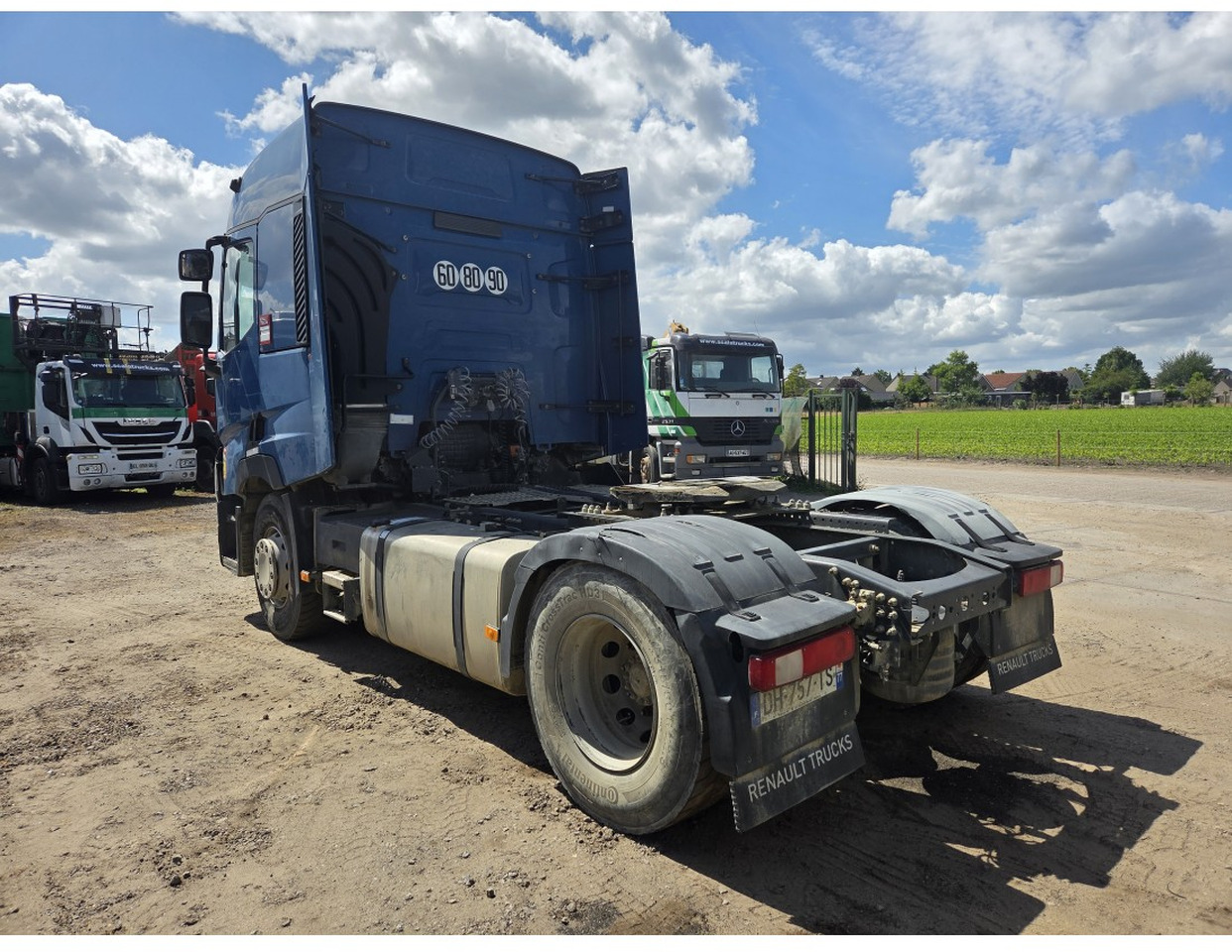 Renault T 460 4X2 Tractor Unit Retarder Hydraulic - Jiná technika: obrázek 3 Renault T 460 4X2 Tractor Unit Retarder Hydraulic - Jiná technika: obrázek 3