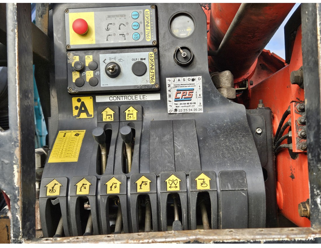 Sklápěč MAN TGA 33.360 TIPPER 3 SIDE CRANE PALFINGER 16502 *REMOTE CONTROL: obrázek 10