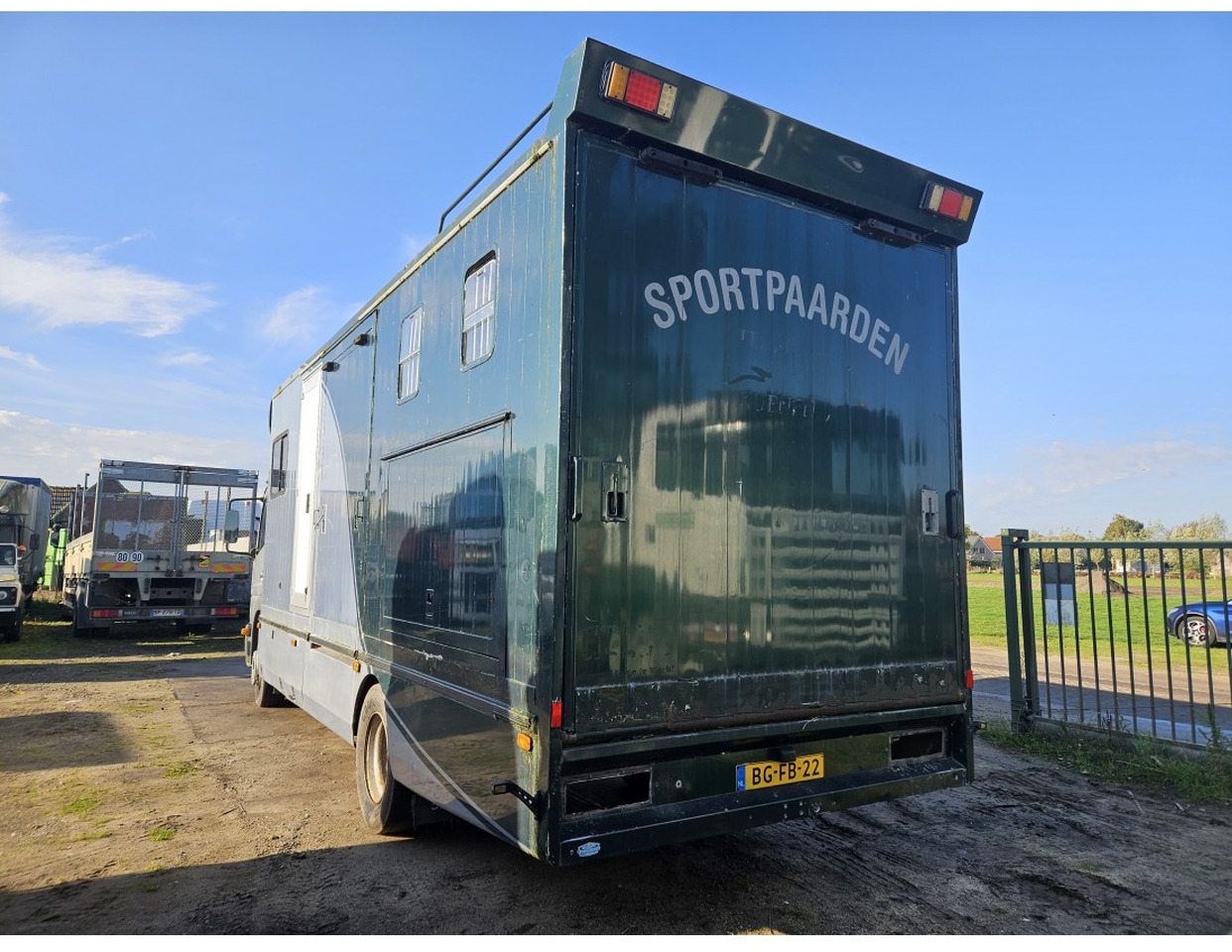 Mercedes Atego 1217 L 4x2 Horse transport Dutch Truck - Auto na přepravu koní: obrázek 3 Mercedes Atego 1217 L 4x2 Horse transport Dutch Truck - Auto na přepravu koní: obrázek 3