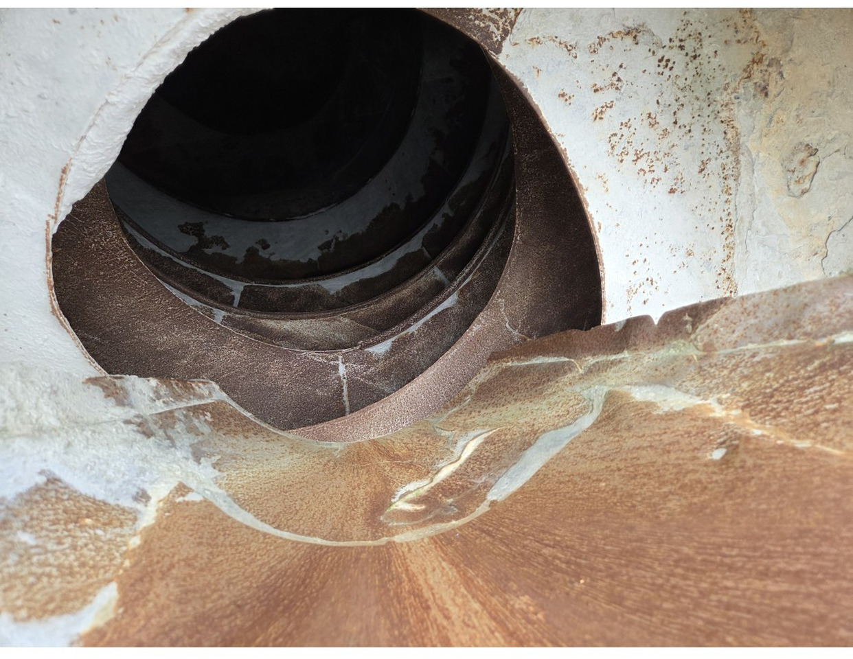 Renault C430 8X4 CONCRETE MIXER MANUAL GEARBOX - Autodomíchávač: obrázek 5 Renault C430 8X4 CONCRETE MIXER MANUAL GEARBOX - Autodomíchávač: obrázek 5