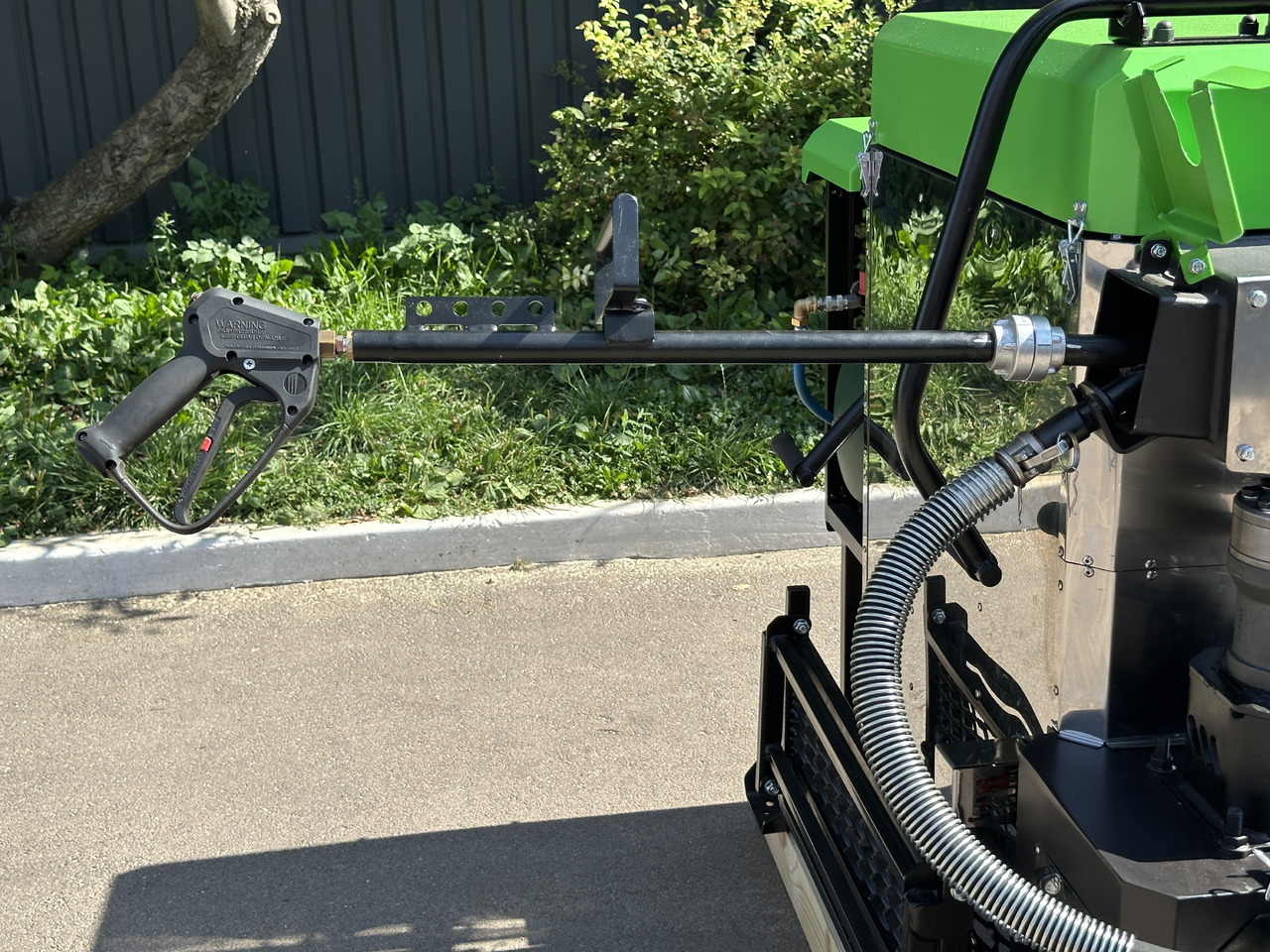 TICAB Crack sealing machine , 120 l, Asphalt crack filler, Manufacturer - Finišér: obrázek 4 TICAB Crack sealing machine , 120 l, Asphalt crack filler, Manufacturer - Finišér: obrázek 4