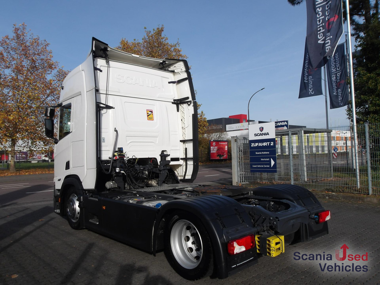 Tahač SCANIA R 460 EB - MEGA - HIGHLINE - 2x TANKs - ACC: obrázek 11 Tahač SCANIA R 460 EB - MEGA - HIGHLINE - 2x TANKs - ACC: obrázek 11