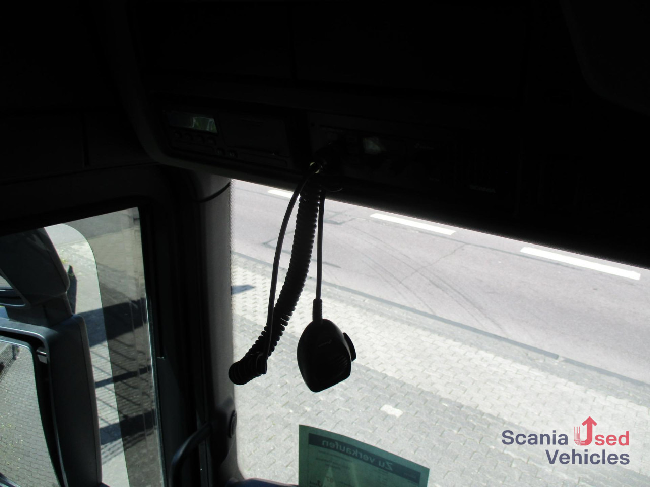 SCANIA R460 NA - HIGHLINE - CRB ENGINE BRAKE - 2x TANKs - Tahač: obrázek 2 SCANIA R460 NA - HIGHLINE - CRB ENGINE BRAKE - 2x TANKs - Tahač: obrázek 2