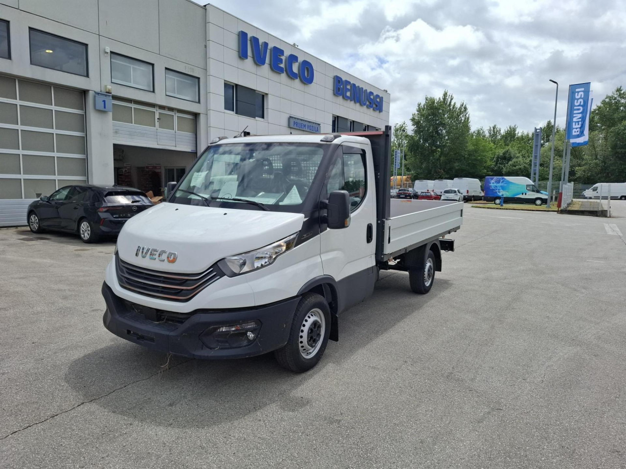 IVECO Daily 35S16 - Furgon: obrázek 1 IVECO Daily 35S16 - Furgon: obrázek 1