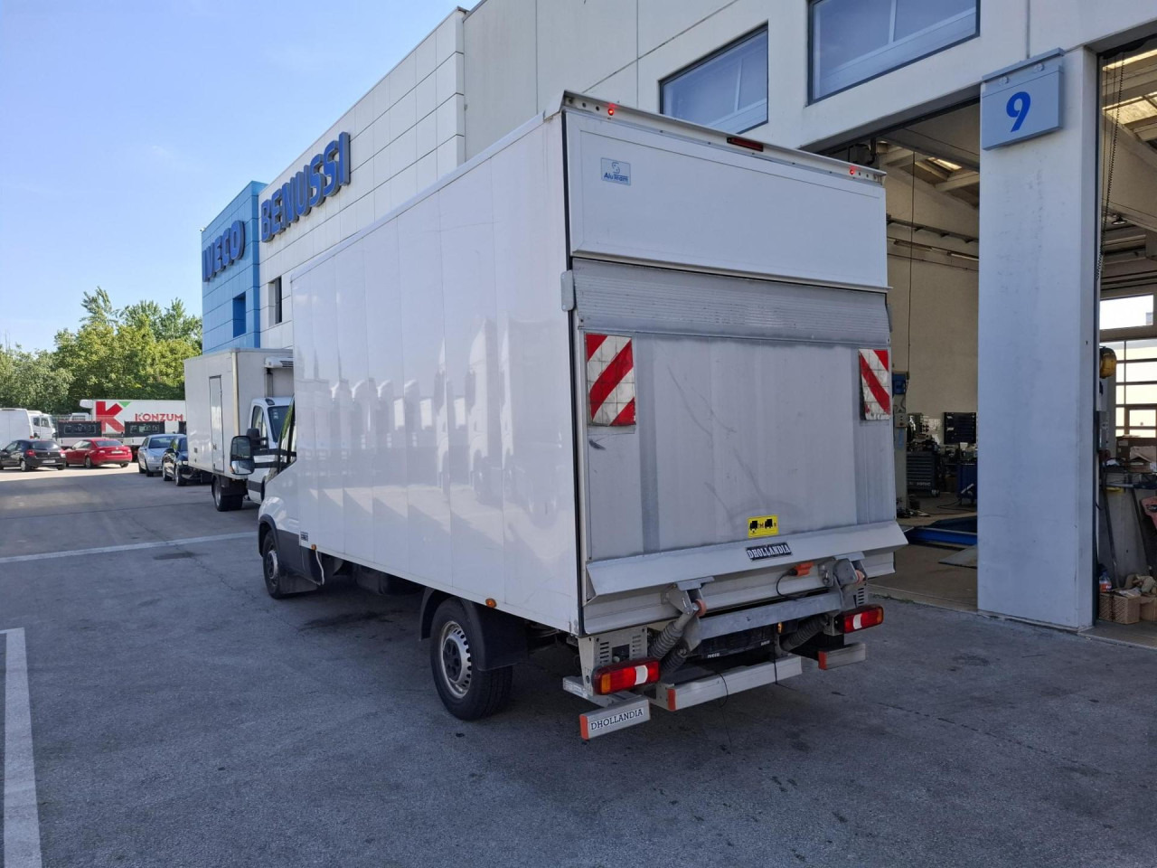 IVECO Daily 35S16 - Furgon: obrázek 4 IVECO Daily 35S16 - Furgon: obrázek 4