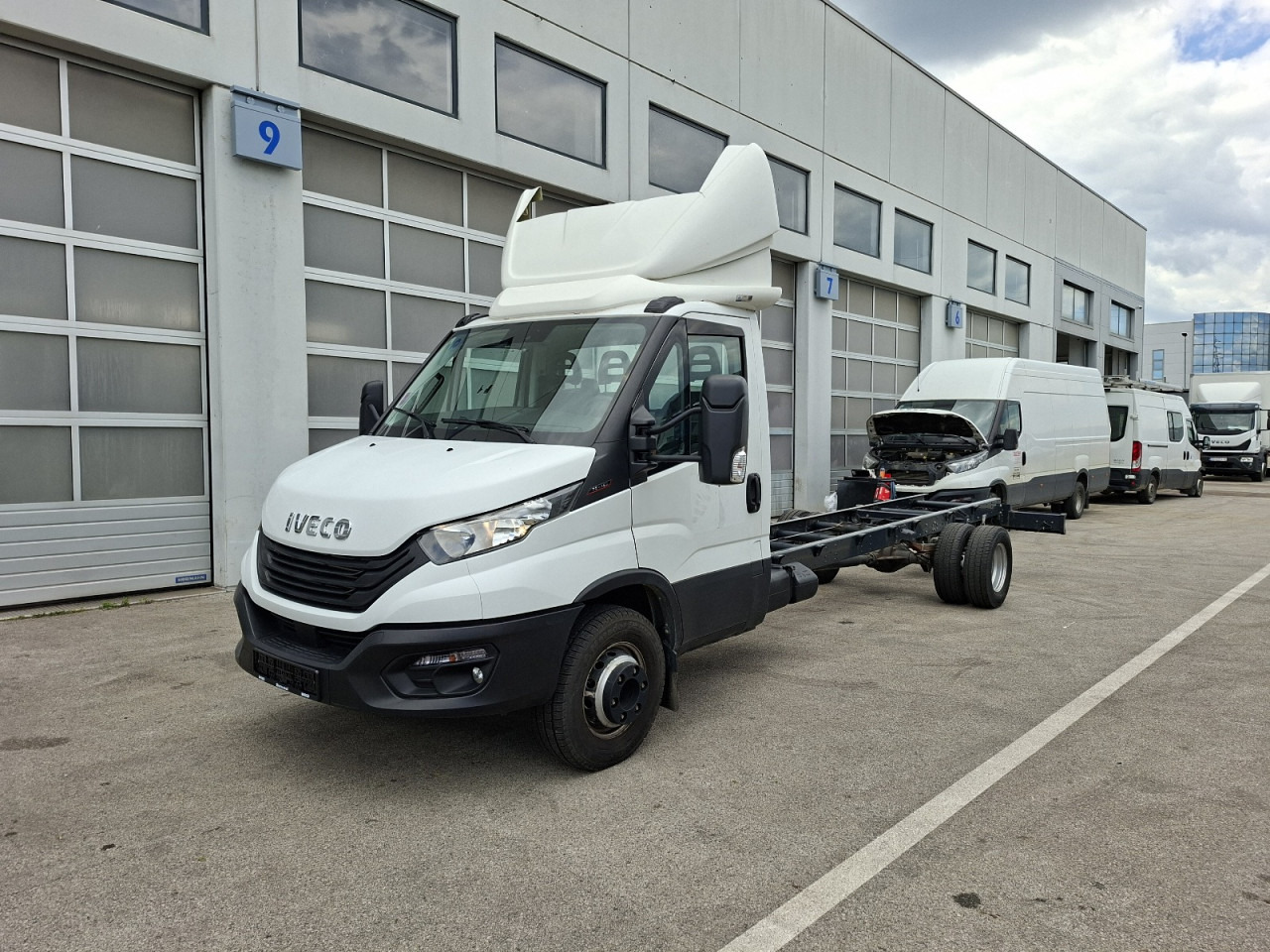 IVECO Daily 70C18H - Podvozek s kabinou: obrázek 1 IVECO Daily 70C18H - Podvozek s kabinou: obrázek 1