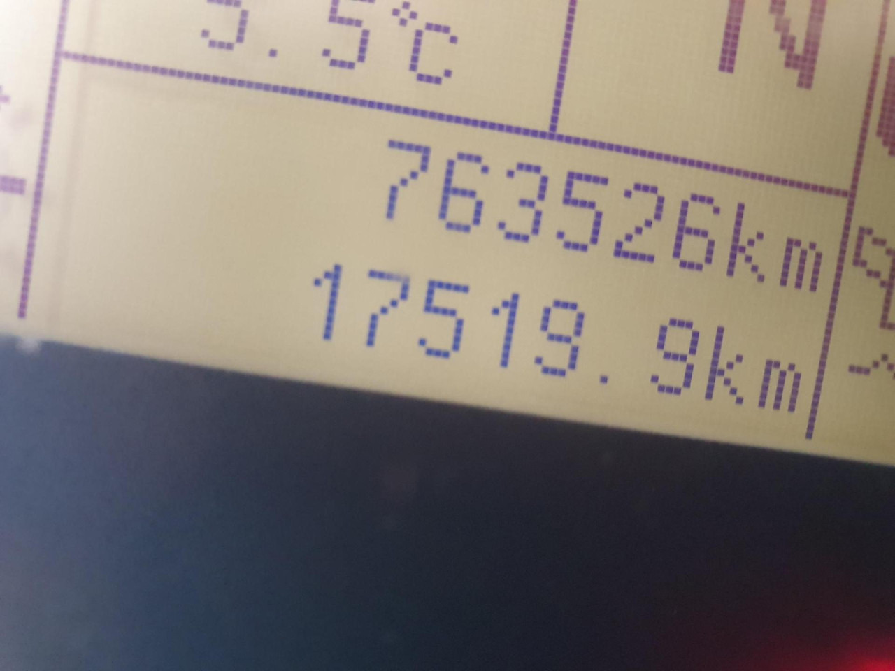 Plachtový nákladní auto IVECO Eurocargo ML120E25: obrázek 8