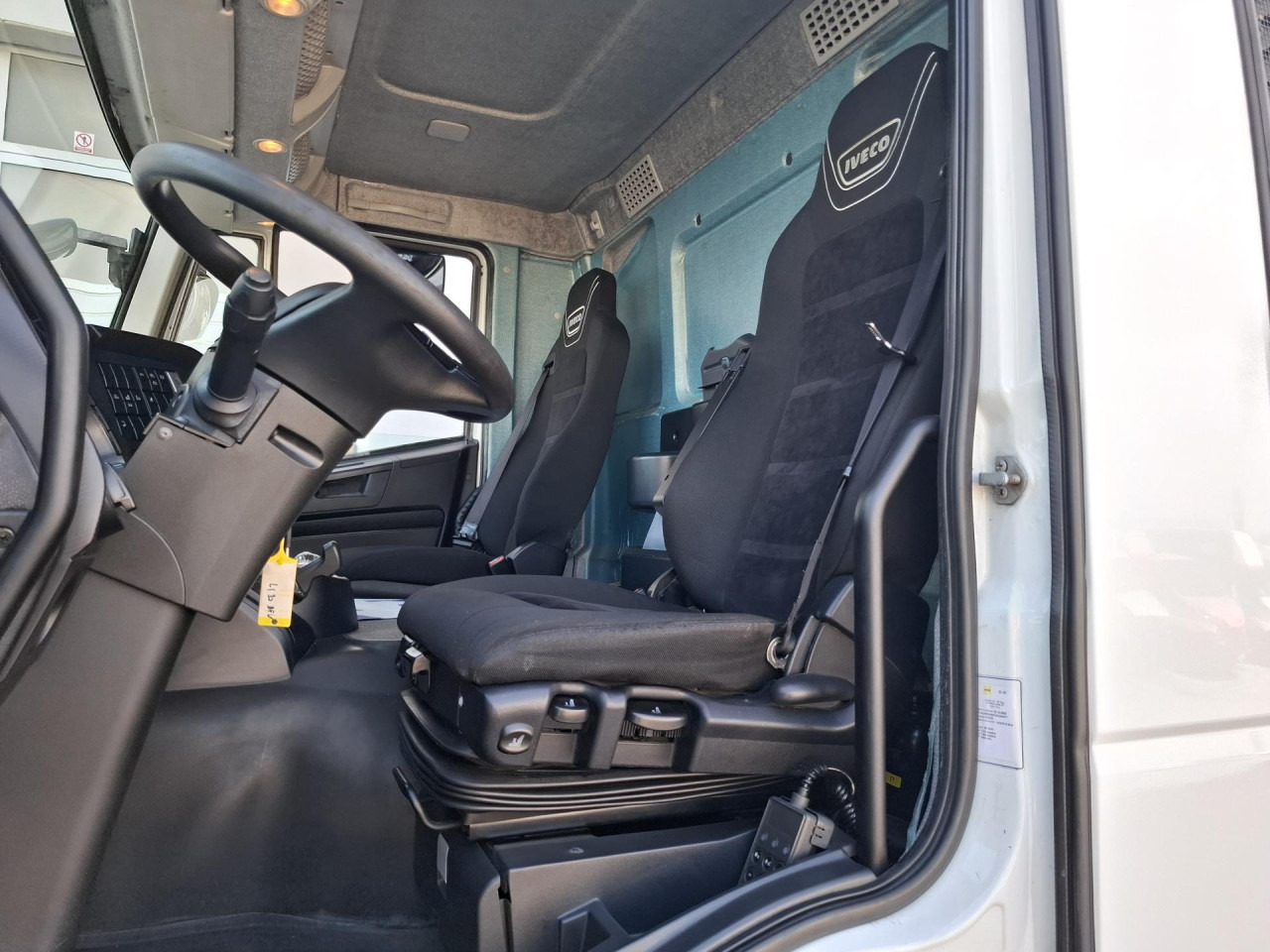 IVECO Stralis AD260S42Y/FS D - Chladírenský nákladní automobil: obrázek 4 IVECO Stralis AD260S42Y/FS D - Chladírenský nákladní automobil: obrázek 4