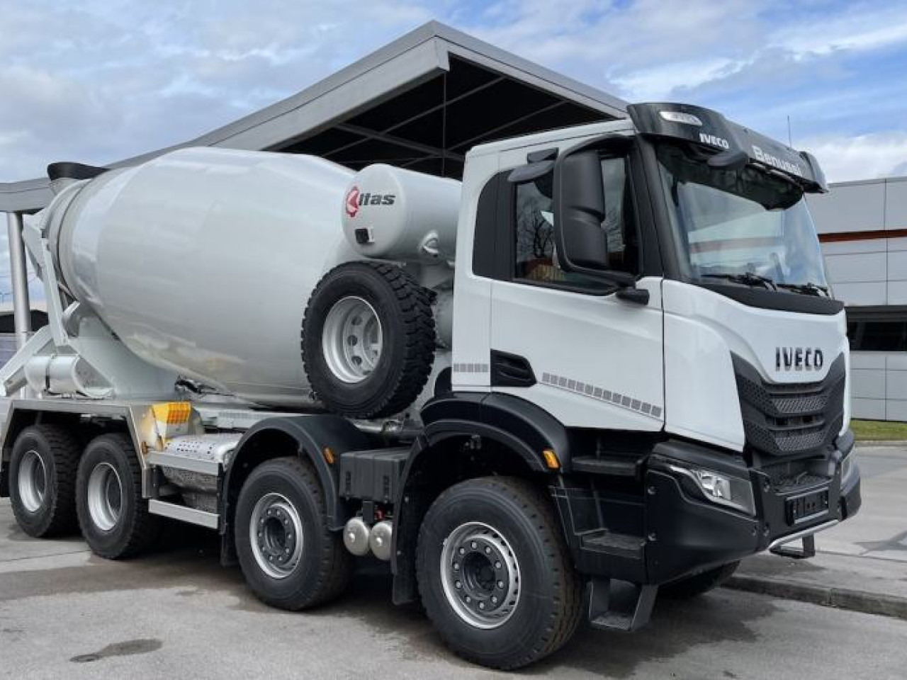 IVECO X-Way AD360X42BZ HR OFF - Autodomíchávač: obrázek 1 IVECO X-Way AD360X42BZ HR OFF - Autodomíchávač: obrázek 1