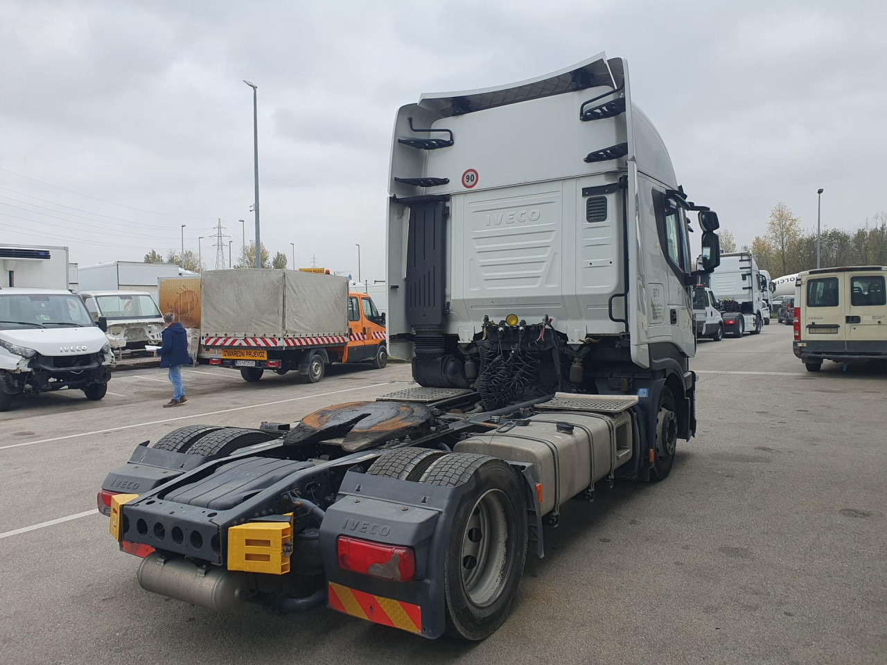 IVECO Stralis AS440S48T/FP LT - Tahač: obrázek 4 IVECO Stralis AS440S48T/FP LT - Tahač: obrázek 4