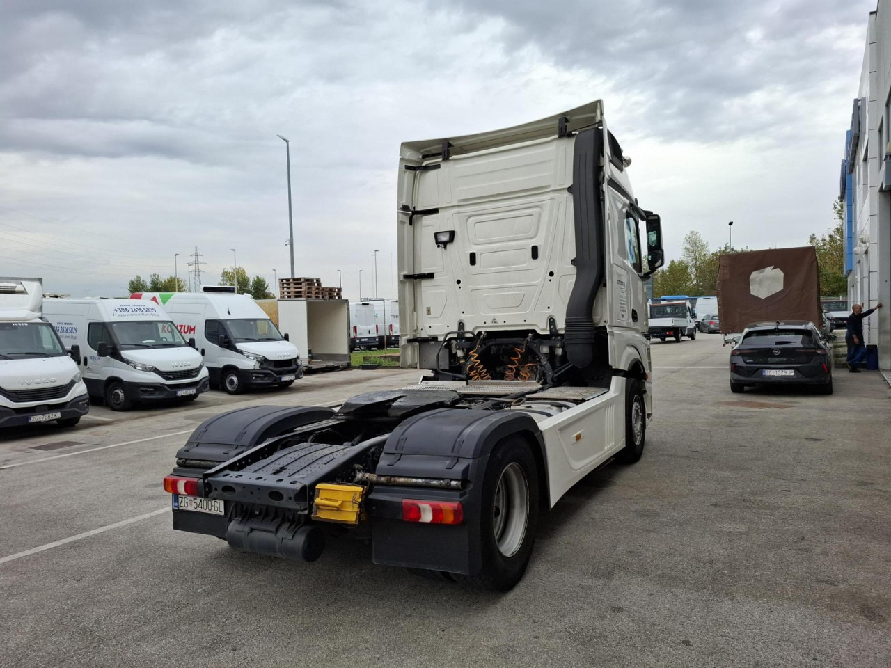 MERCEDES-BENZ Actros 1845 - Tahač: obrázek 4 MERCEDES-BENZ Actros 1845 - Tahač: obrázek 4