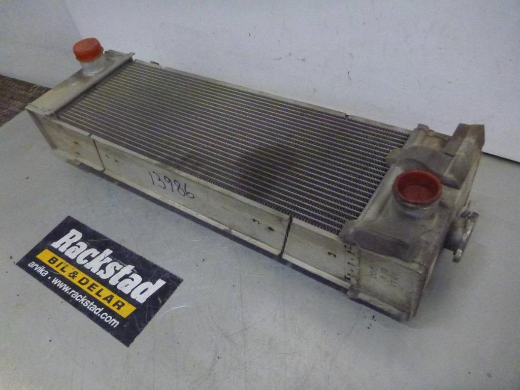 CAT 305.5 E Kylare, 378-1255 - Chladič pro Stavební technika: obrázek 2 CAT 305.5 E Kylare, 378-1255 - Chladič pro Stavební technika: obrázek 2