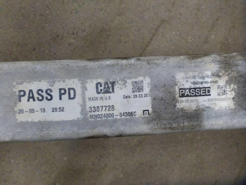 CAT 324 E, Bränslekylare 338-7728 - Chladič pro Stavební technika: obrázek 3 CAT 324 E, Bränslekylare 338-7728 - Chladič pro Stavební technika: obrázek 3