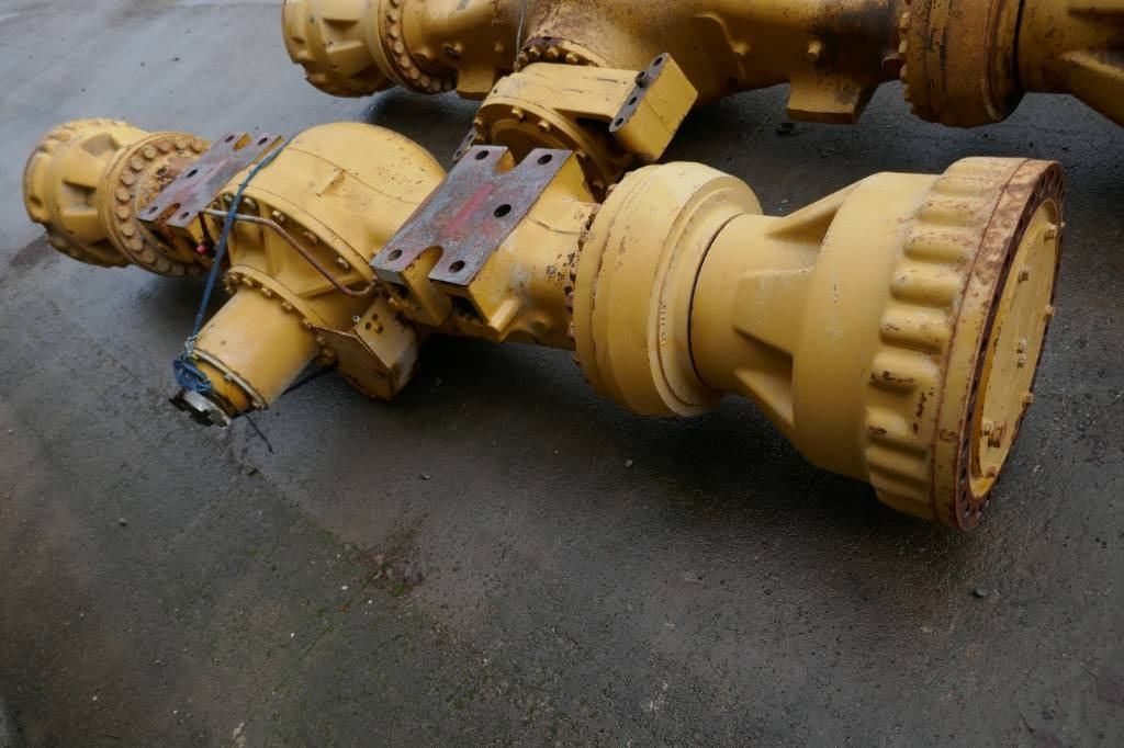 CAT 980G framaxel G1725389 - Náprava a díly pro Stavební technika: obrázek 2 CAT 980G framaxel G1725389 - Náprava a díly pro Stavební technika: obrázek 2