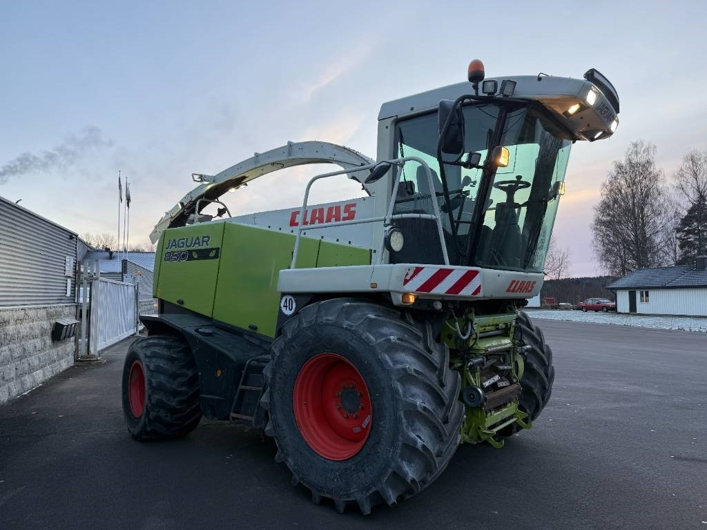 Claas Jaguar 850 - Sklízecí řezačka: obrázek 3 Claas Jaguar 850 - Sklízecí řezačka: obrázek 3