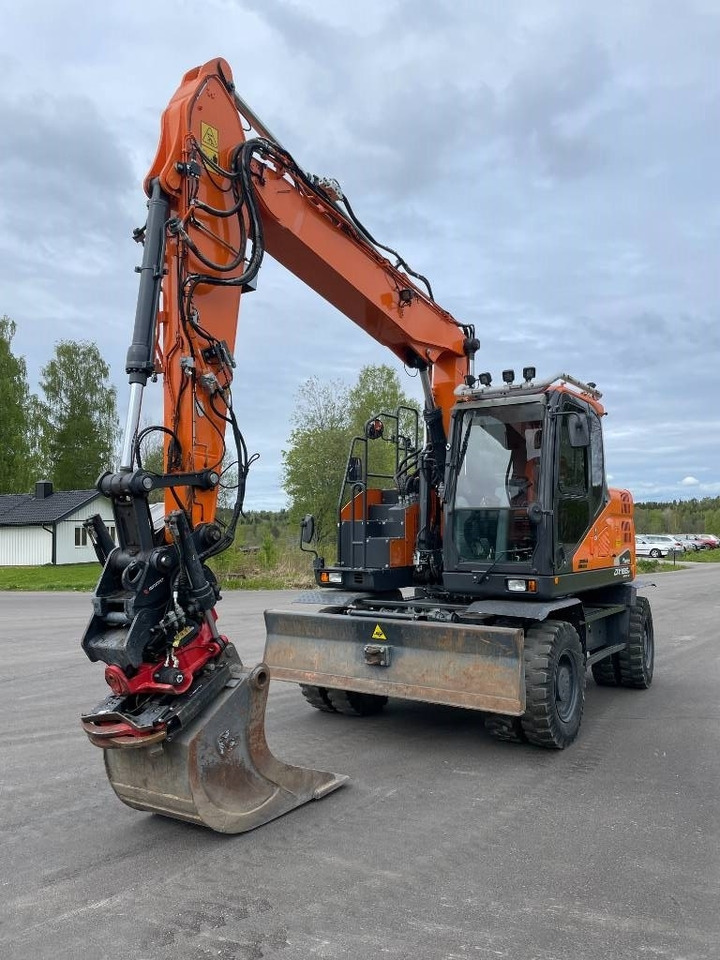 Doosan DX 165 W - Kolesové rýpadlo: obrázek 1 Doosan DX 165 W - Kolesové rýpadlo: obrázek 1