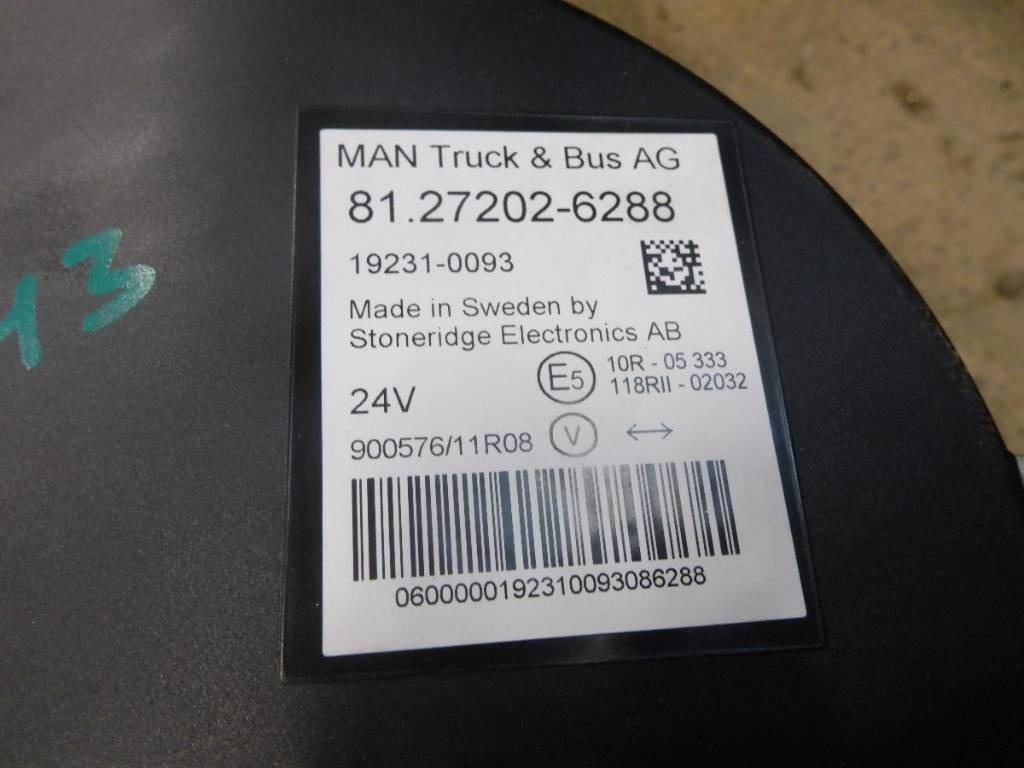 MAN TGS mätarhus, 81272026288 - Elektrický systém pro Nákladní auto: obrázek 3 MAN TGS mätarhus, 81272026288 - Elektrický systém pro Nákladní auto: obrázek 3