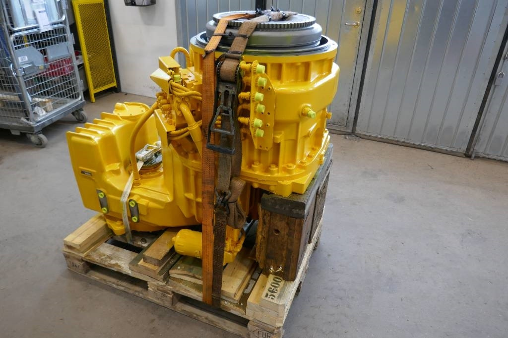 Volvo L220 växellåda 22757 - Převodovka pro Stavební technika: obrázek 2 Volvo L220 växellåda 22757 - Převodovka pro Stavební technika: obrázek 2
