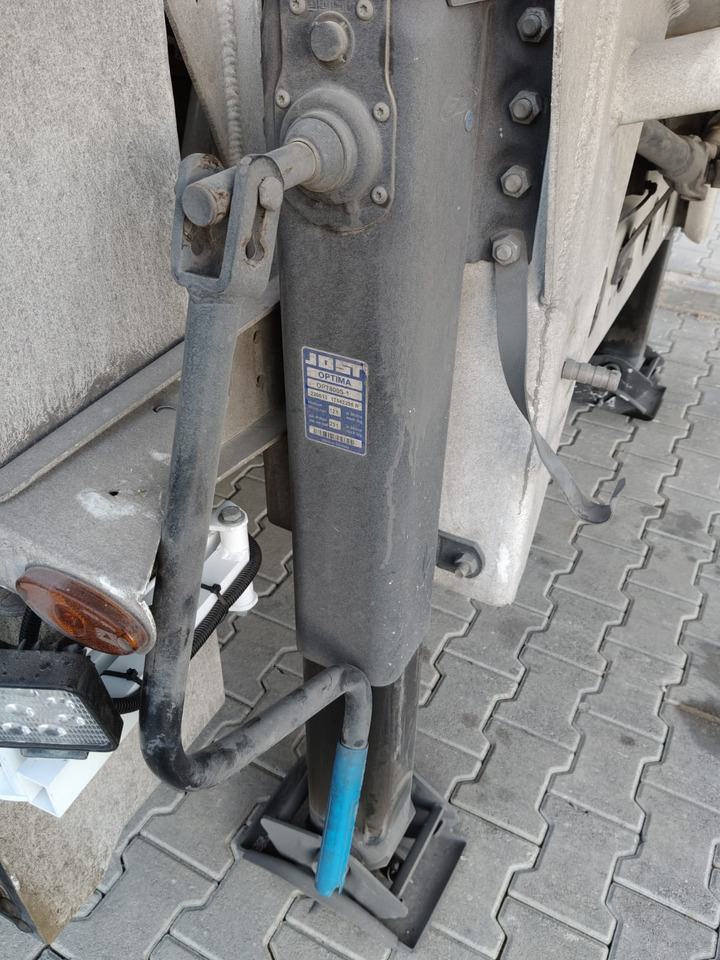 SERIN SECOND HAND - Cisternový návěs: obrázek 4 SERIN SECOND HAND - Cisternový návěs: obrázek 4