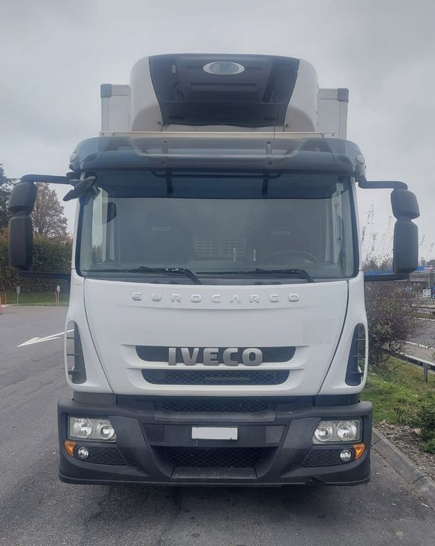 Iveco 140 E25 Eurocargo, E5, Carrier Supra 850 - Chladírenský nákladní automobil: obrázek 2 Iveco 140 E25 Eurocargo, E5, Carrier Supra 850 - Chladírenský nákladní automobil: obrázek 2