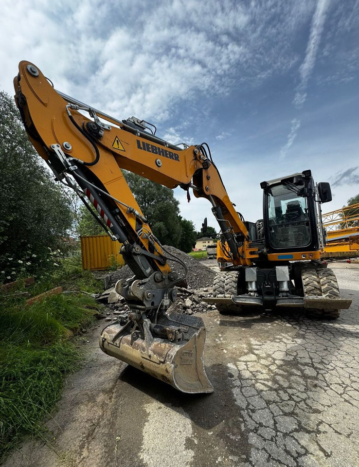 Liebherr A910 Compact Litronic,3 Schaufeln,Schnellwechsle - Kolesové rýpadlo: obrázek 2 Liebherr A910 Compact Litronic,3 Schaufeln,Schnellwechsle - Kolesové rýpadlo: obrázek 2