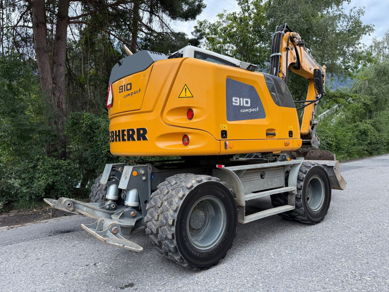 Liebherr A910 Compact Litronic,4 Schaufeln,Schnellwechsle - Kolesové rýpadlo: obrázek 5 Liebherr A910 Compact Litronic,4 Schaufeln,Schnellwechsle - Kolesové rýpadlo: obrázek 5