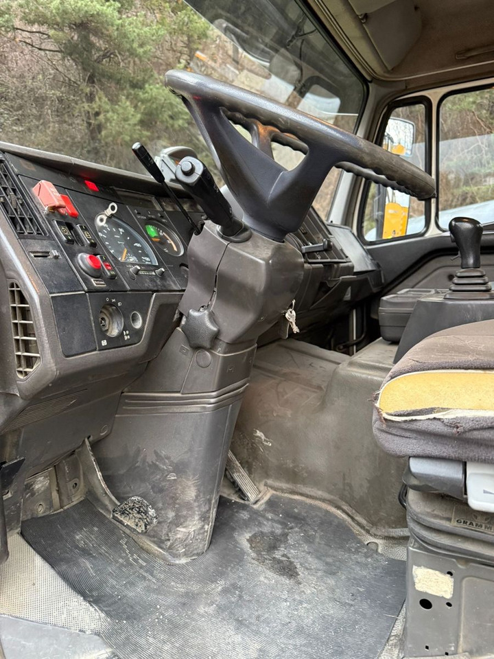 Mercedes-Benz SK 1831 K 4x2, Abroll - Hákový nosič kontejnerů: obrázek 5 Mercedes-Benz SK 1831 K 4x2, Abroll - Hákový nosič kontejnerů: obrázek 5