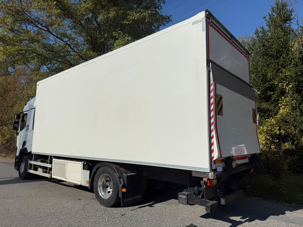Renault T460 4x2, E 6, Carrier U850, -30C, Ladebordwand - Chladírenský nákladní automobil: obrázek 4 Renault T460 4x2, E 6, Carrier U850, -30C, Ladebordwand - Chladírenský nákladní automobil: obrázek 4