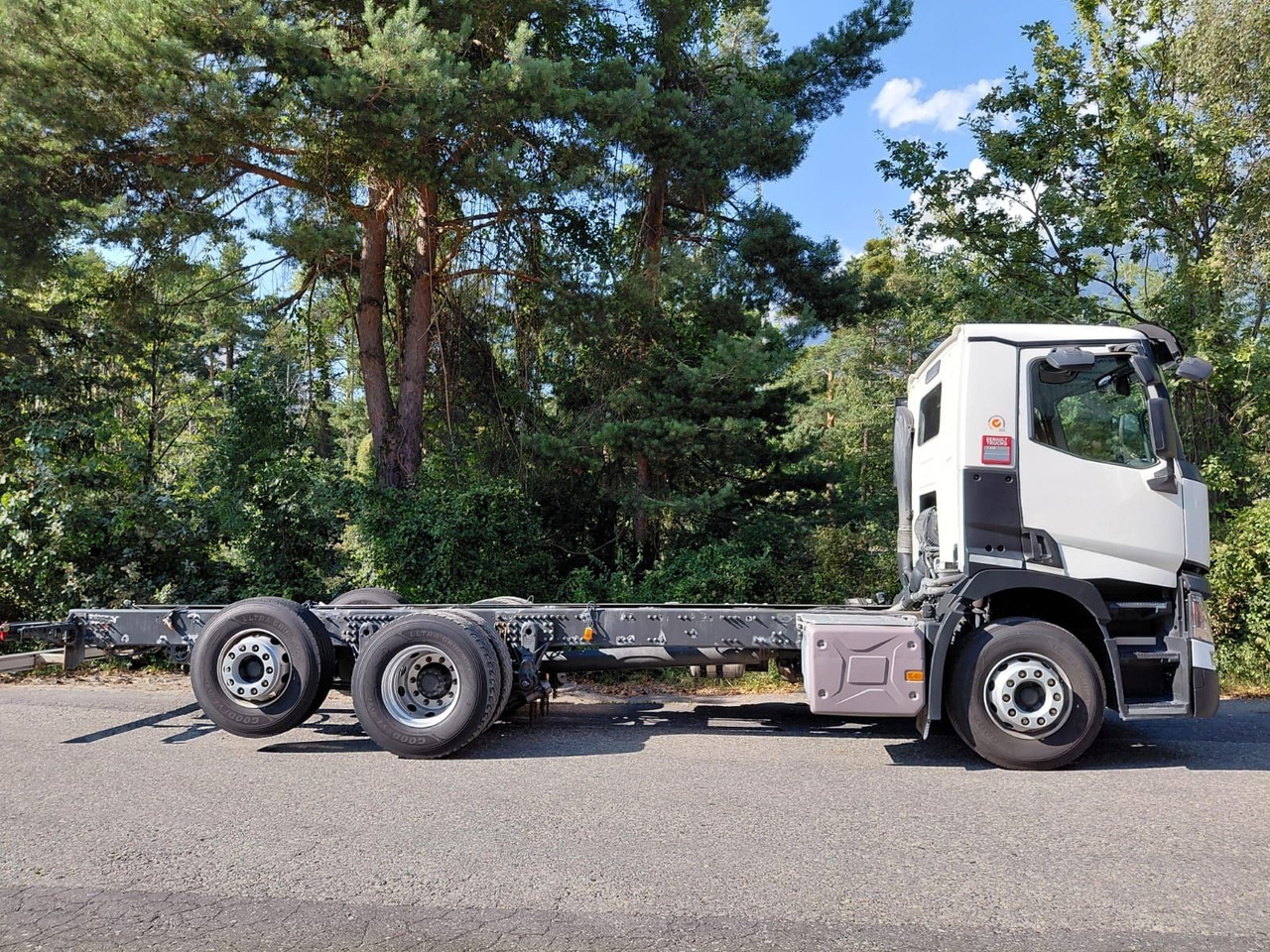Renault T460 6x2, E6, Fahrgestell - Podvozek s kabinou: obrázek 5 Renault T460 6x2, E6, Fahrgestell - Podvozek s kabinou: obrázek 5