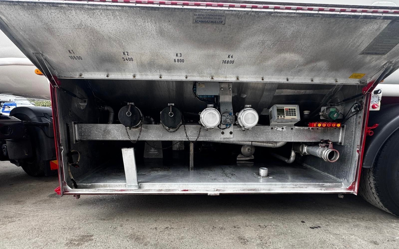 Cisternový návěs Schwarzmüller TS 3/E ADR, 6 Kammern Treibstoff Fuel: obrázek 13