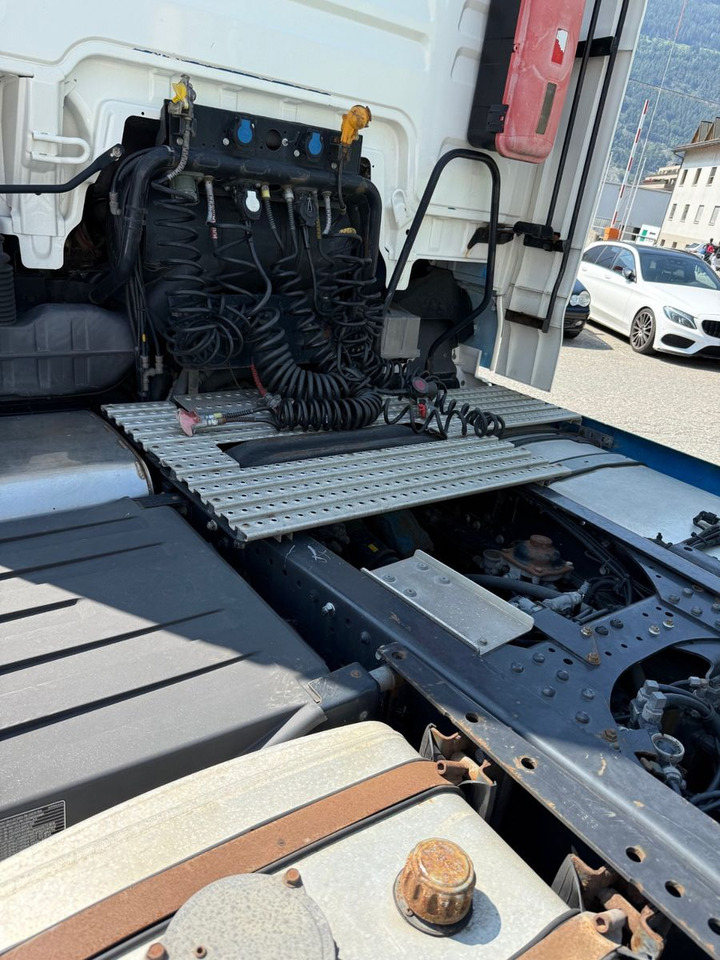 MAN TGX 18.680 V8 4x2, Euro 5,Retarder,Kipphydraulik - Tahač: obrázek 5 MAN TGX 18.680 V8 4x2, Euro 5,Retarder,Kipphydraulik - Tahač: obrázek 5