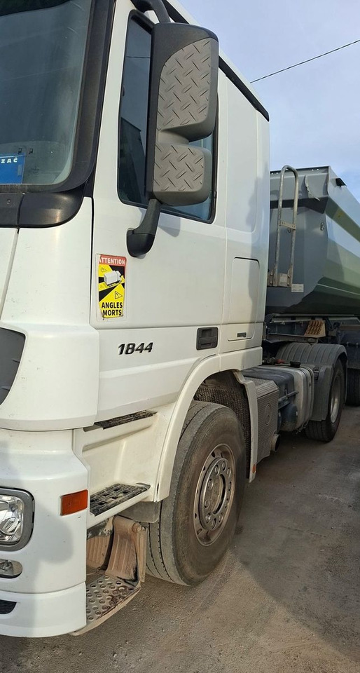 Mercedes-Benz Actros 1844 4x2, MP3, Euro 5 - Tahač: obrázek 2 Mercedes-Benz Actros 1844 4x2, MP3, Euro 5 - Tahač: obrázek 2