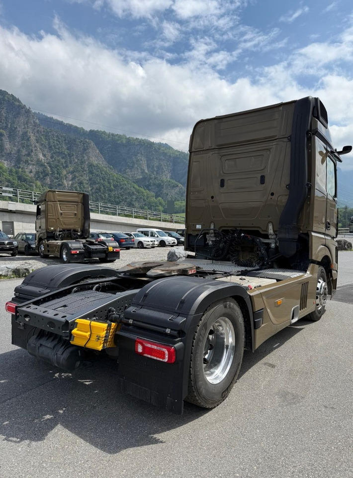 Mercedes-Benz Actros 1851 4x2, MP5, E6, Retarder, Kompressor - Tahač: obrázek 5 Mercedes-Benz Actros 1851 4x2, MP5, E6, Retarder, Kompressor - Tahač: obrázek 5