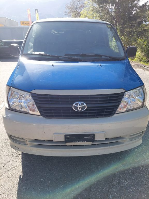 Toyota Hiace D-4D 2.5 4x4, Hochdruck Spülwagen 250bar - Furgon: obrázek 2 Toyota Hiace D-4D 2.5 4x4, Hochdruck Spülwagen 250bar - Furgon: obrázek 2