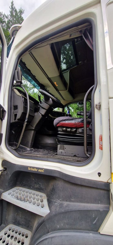 Plachtový nákladní auto Volvo FH460 4x2R, E6, Ladebordwand: obrázek 9