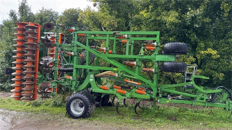 Amazone Cenius 7003 - 2TX Cenius 7003 m. så fordeler  - Brána: obrázek 1 Amazone Cenius 7003 - 2TX Cenius 7003 m. så fordeler  - Brána: obrázek 1