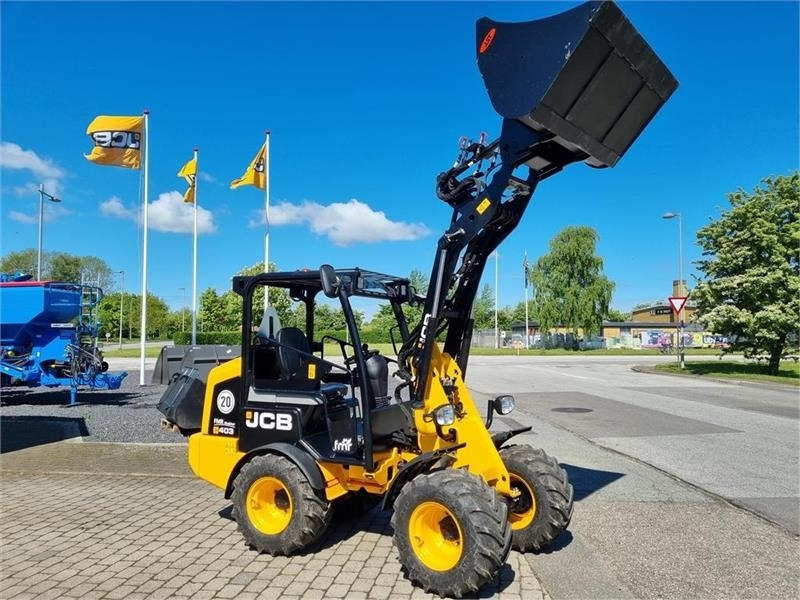 JCB 403 AGRI - Kloubový nakladač: obrázek 3 JCB 403 AGRI - Kloubový nakladač: obrázek 3