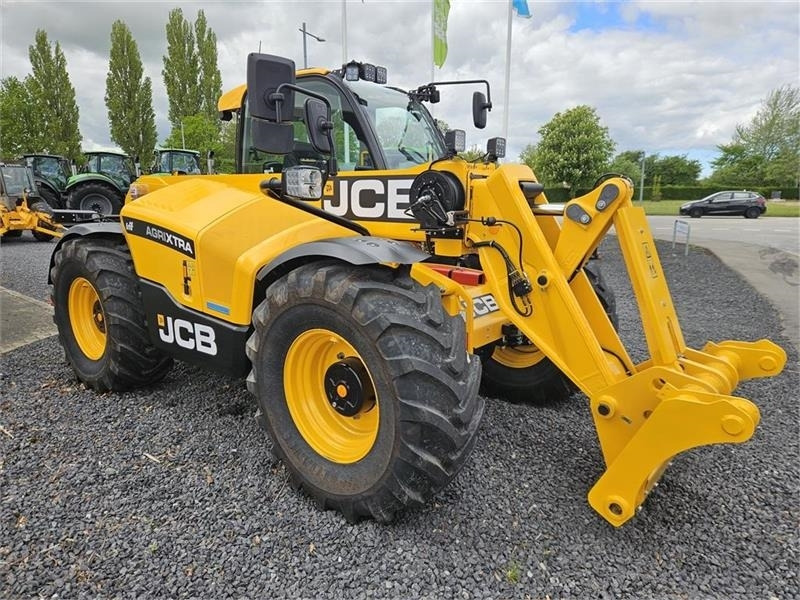 JCB 542-70 AGRI XTRA Centralsmøring - Teleskopický manipulátor: obrázek 2 JCB 542-70 AGRI XTRA Centralsmøring - Teleskopický manipulátor: obrázek 2
