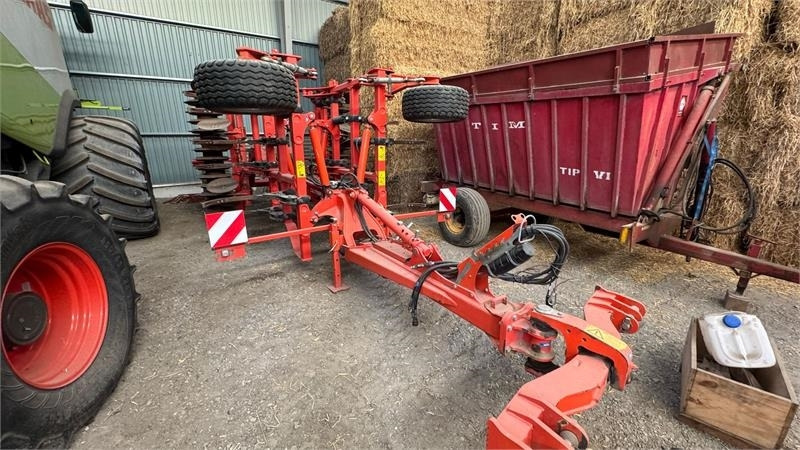 Kuhn CULTIMER L4000 Bugseret - Brána: obrázek 1 Kuhn CULTIMER L4000 Bugseret - Brána: obrázek 1