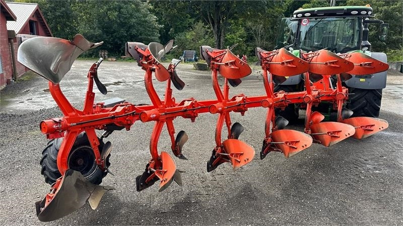 Kuhn Vari Master 183 6 Furet 183 - Pluh: obrázek 1 Kuhn Vari Master 183 6 Furet 183 - Pluh: obrázek 1