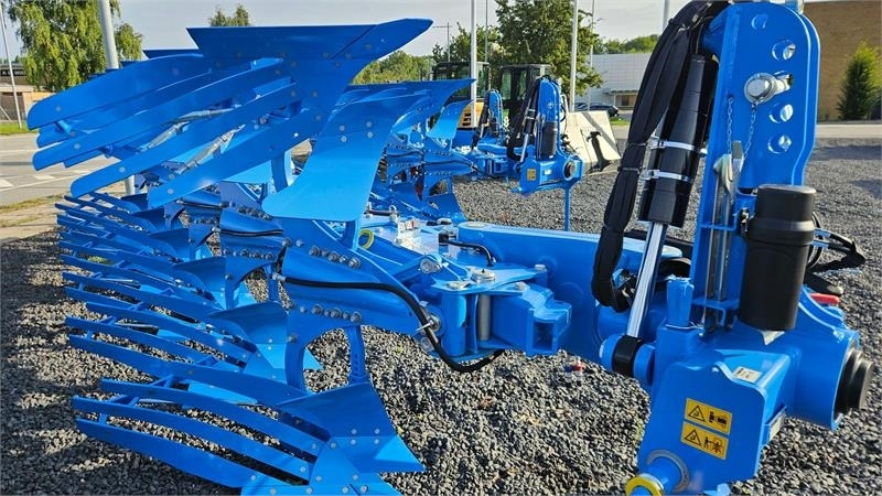 Lemken JUWEL 10M - Pluh: obrázek 3 Lemken JUWEL 10M - Pluh: obrázek 3