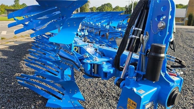 Lemken JUWEL 10M - Pluh: obrázek 2 Lemken JUWEL 10M - Pluh: obrázek 2