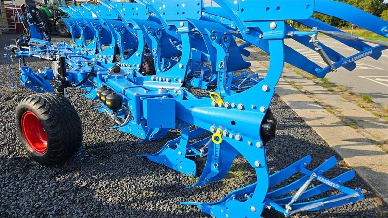Lemken JUWEL 10M - Pluh: obrázek 2 Lemken JUWEL 10M - Pluh: obrázek 2
